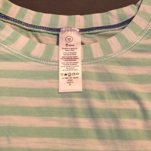 Ivivva Long Sleeve. Ivivva size 12 = Lulu size 4 - Picture 2 of 3